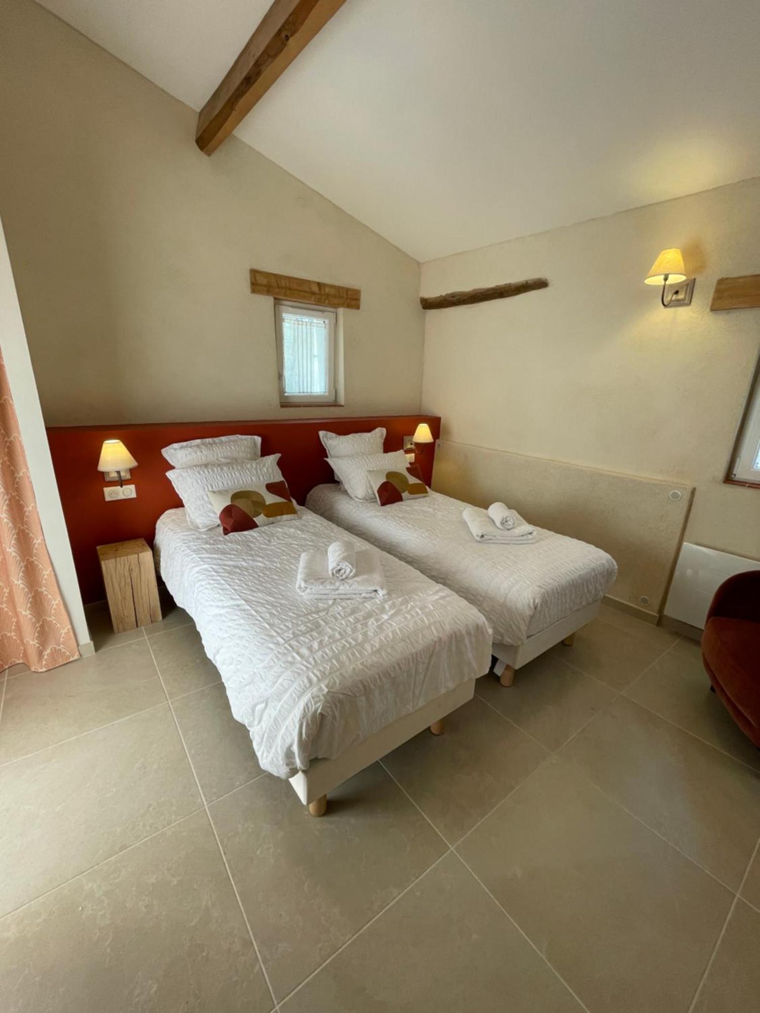 La Parenthese Du Var - Chambre D'Hotes Petits Dejeuners Inclus Et Terrasse Ombragee Saint-Antonin-du-Var Ngoại thất bức ảnh