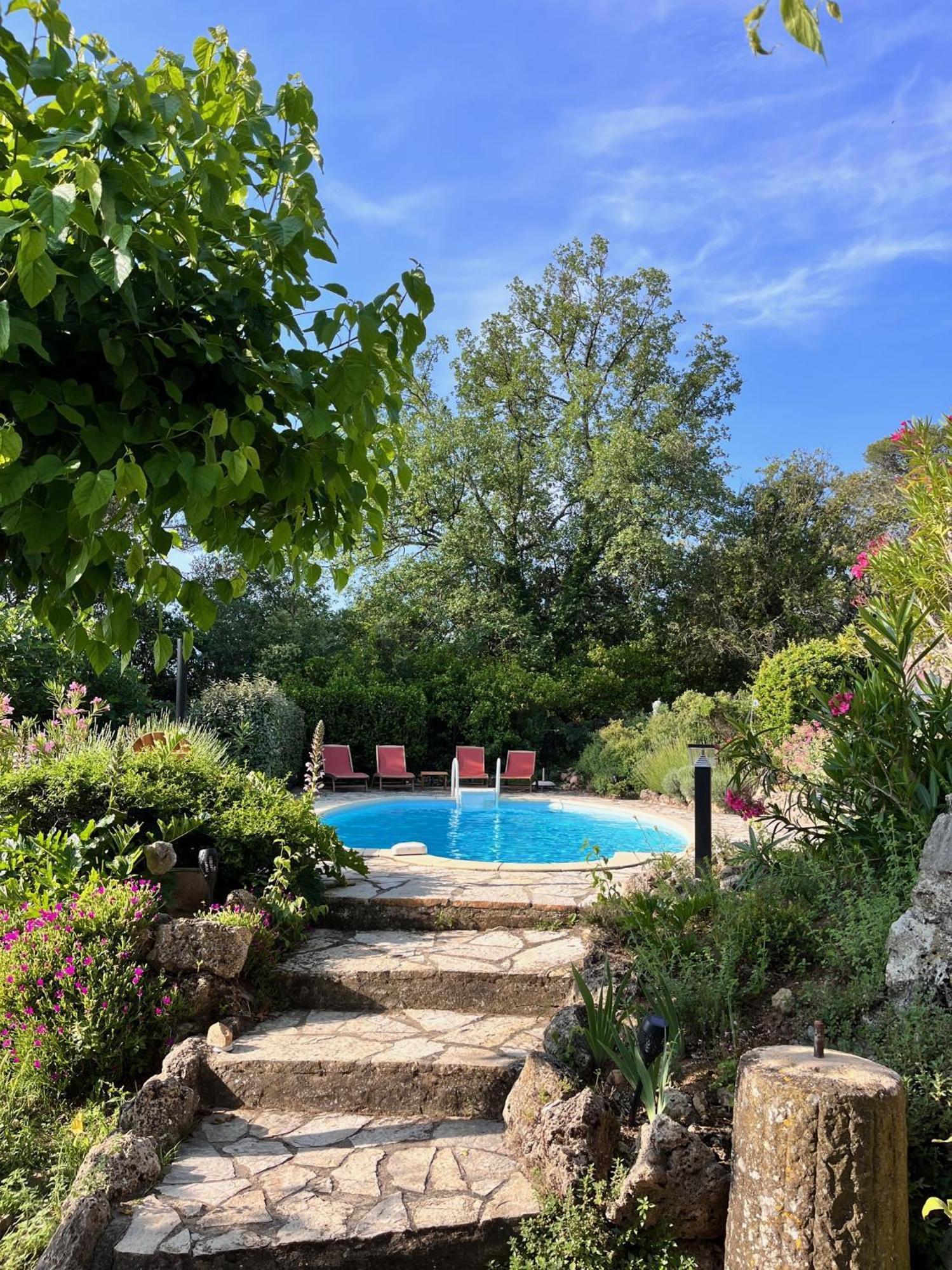 La Parenthese Du Var - Chambre D'Hotes Petits Dejeuners Inclus Et Terrasse Ombragee Saint-Antonin-du-Var Ngoại thất bức ảnh